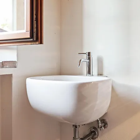 North In Castellarano, Cleaning Included * Castellarano