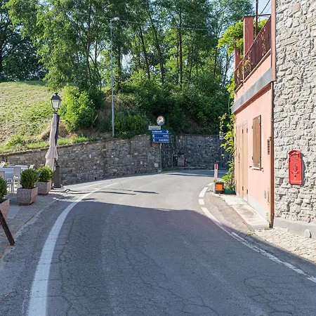 Holiday Home In Ca' De' Grimaldi With Garden, Cleaning Included Castellarano