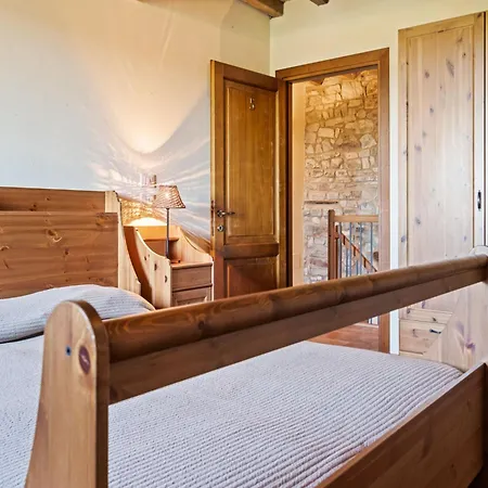 Holiday Home In Ca' De' Grimaldi With Garden, Cleaning Included Tatil Evi