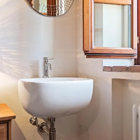 North In Castellarano, Cleaning Included * Castellarano